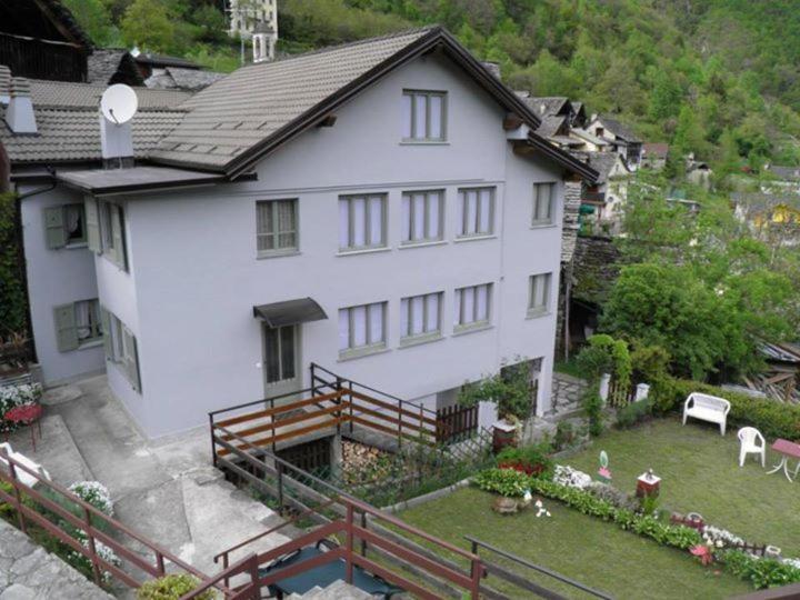 Casa Vacanza Pizzo Camino Calasca-Castiglione Kültér fotó